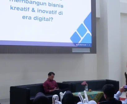 Pembicara Internet Marketing Interaktif dan Inspiratif – Mas Anik