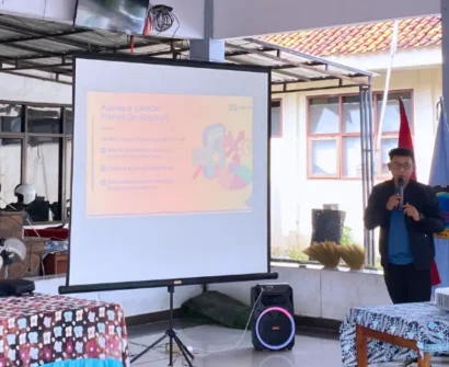 Pembicara Webinar Bisnis dan Marketing – Anik Digital Academy